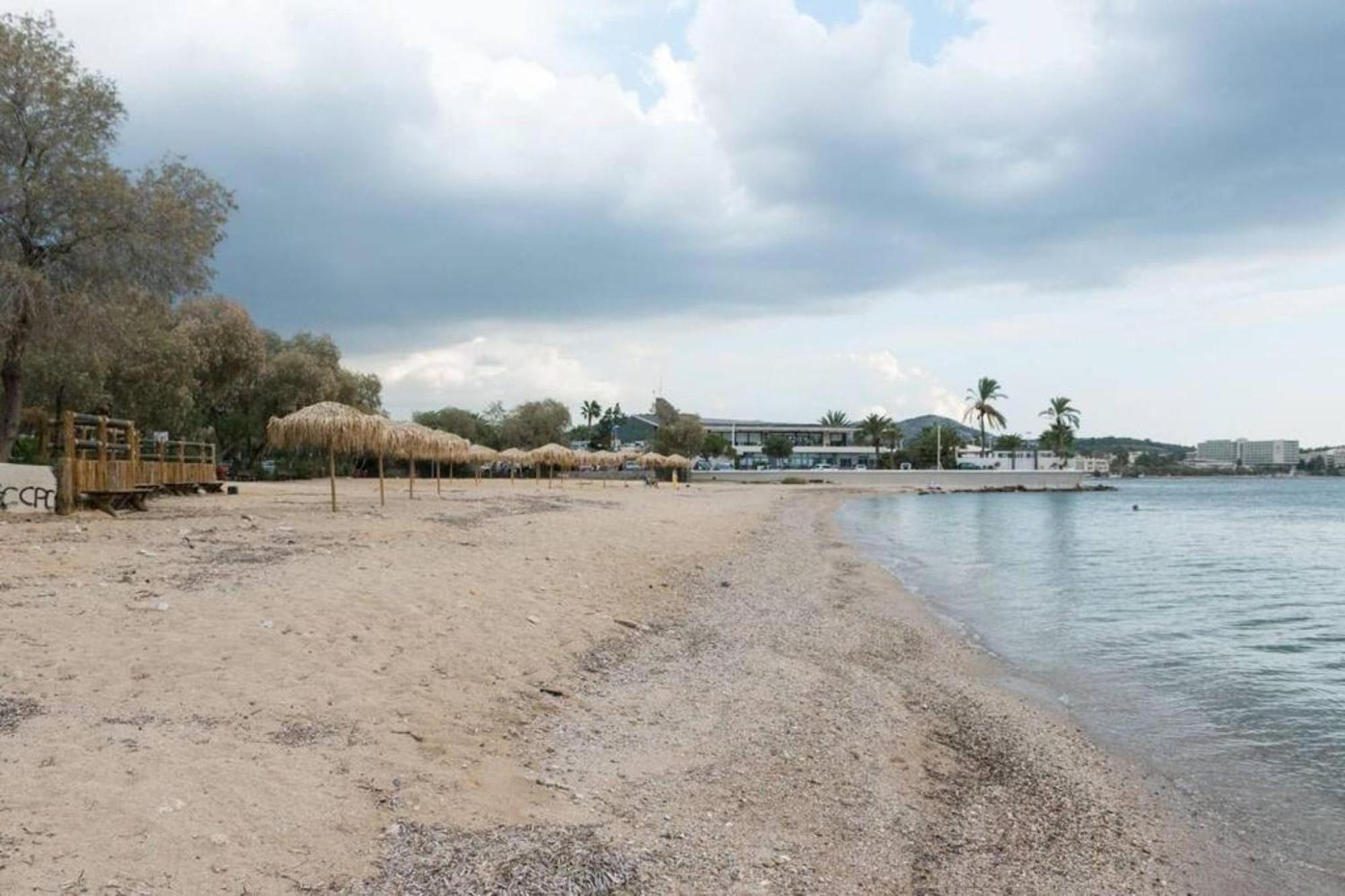 Βουλα A Gem At Voula 1' Walk From The Beach Lägenhet Aten Exteriör bild